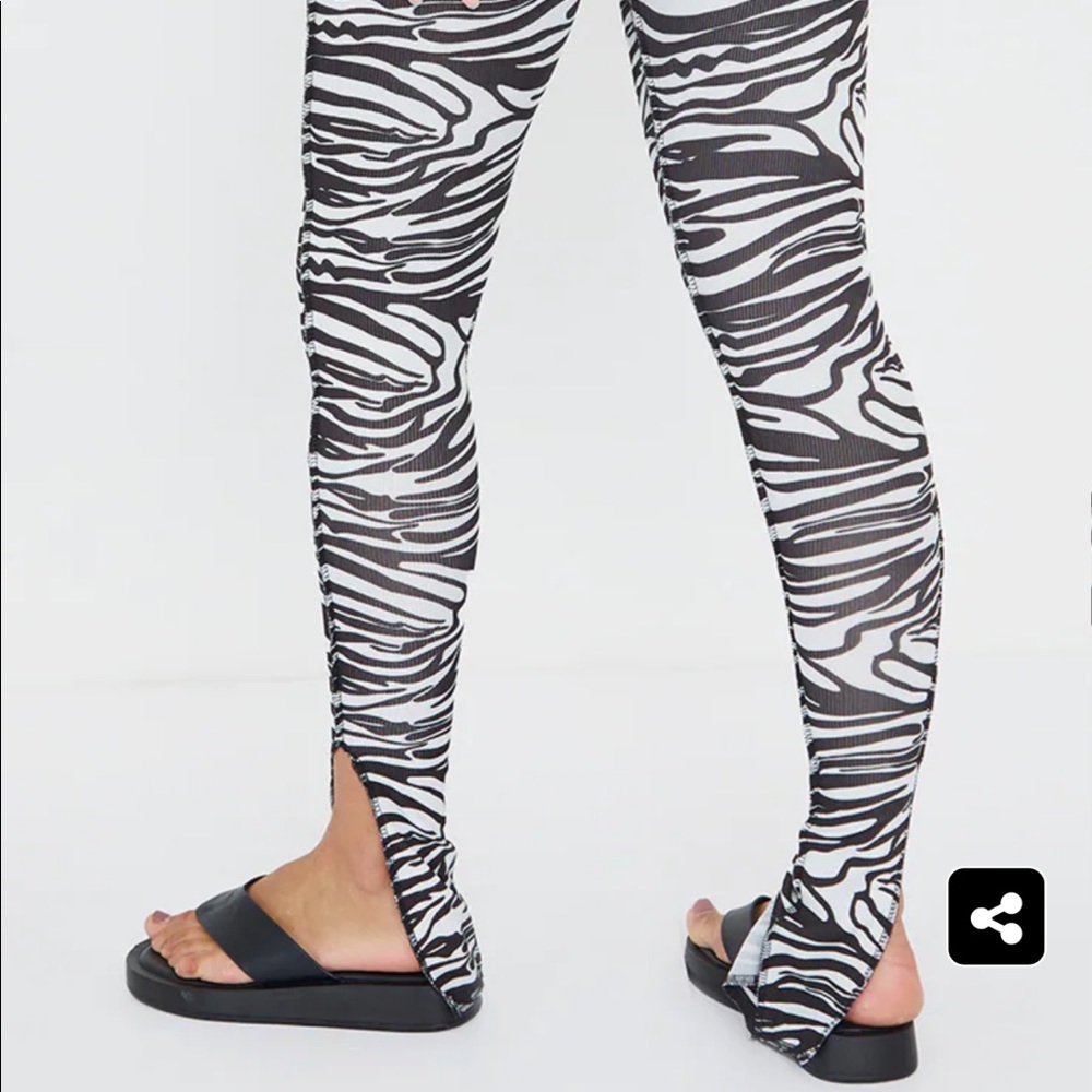 Zebra Pants. - Picture 2 of 7